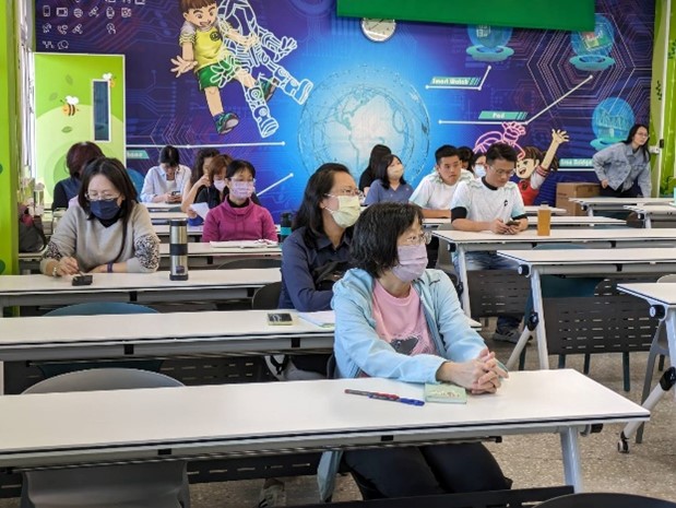 Read more about the article 第五區-行政支持-輔導事務研習：少子化之親職關係-成果分享