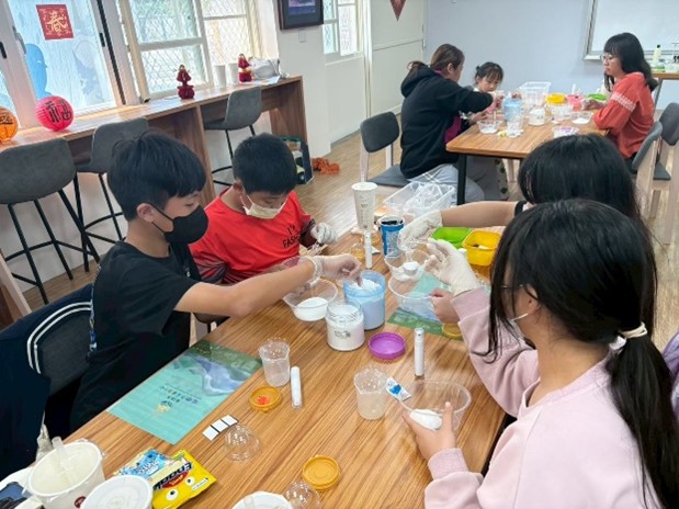 Read more about the article 第三區-親職教育講座&實作—孩子的心聲，你聽見了嗎？114.3.29