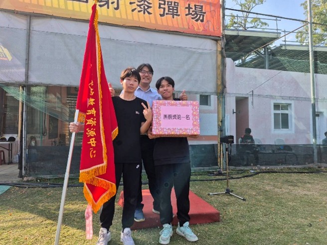 Read more about the article 第五區成果分享-學生學力提升與多元展能-允文允武